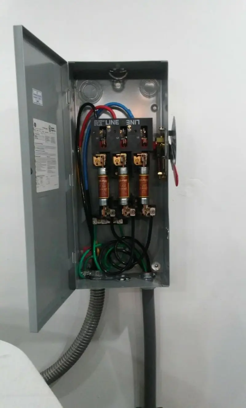 Three-phase disconnect switch installed for Smoke Detector Installation in South Miami Heights